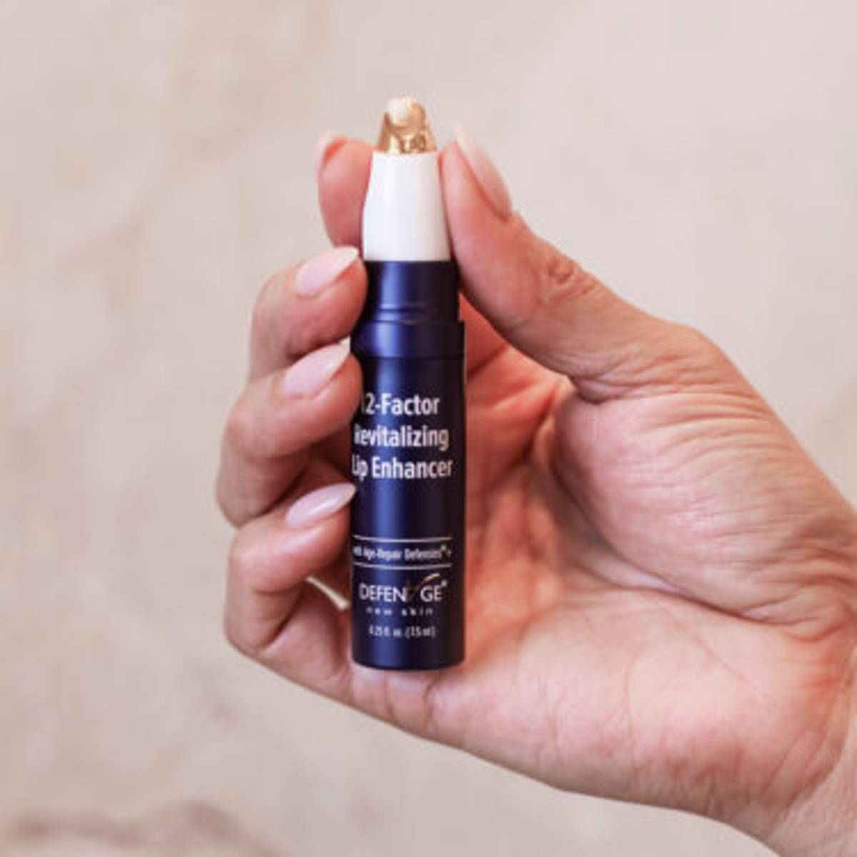 defenage-lip-treatment