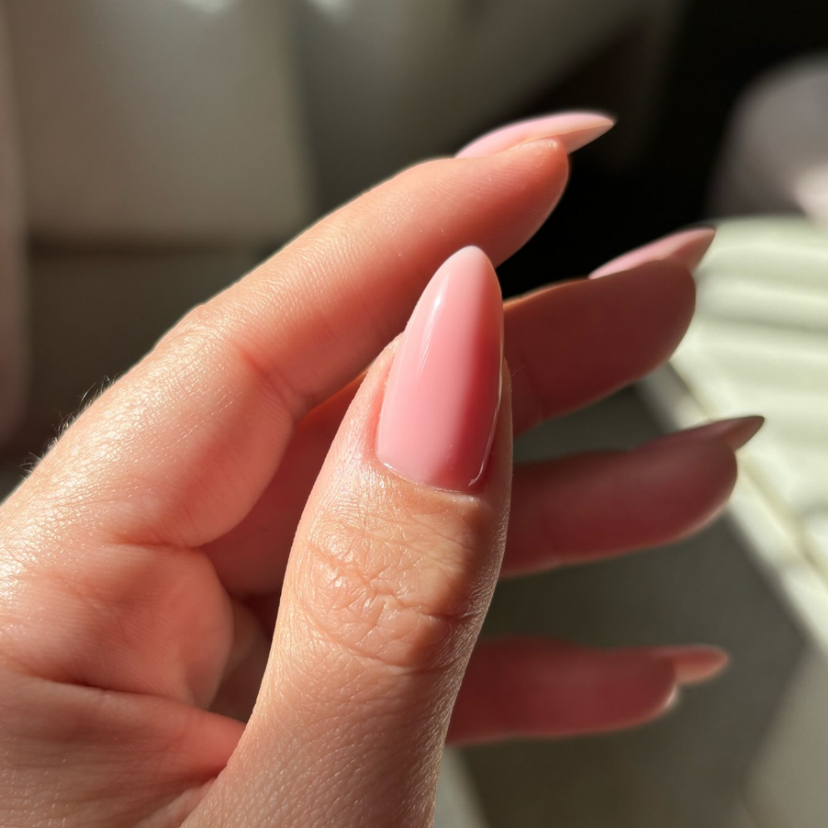 spring neutral nail shades nails by @rachelsuenails