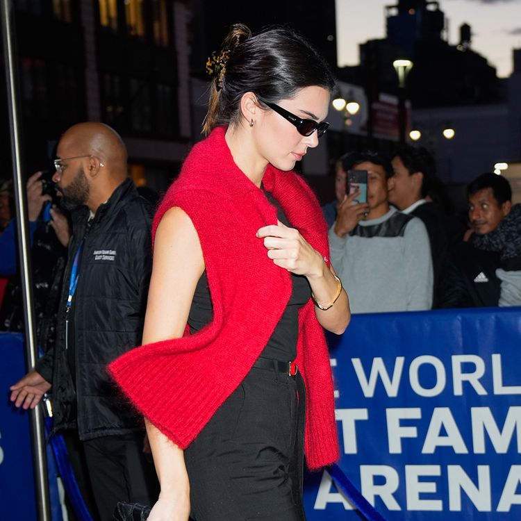 casual claw clip updo