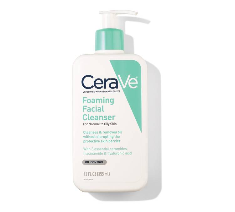 Award Photo: Foaming Facial Cleanser
