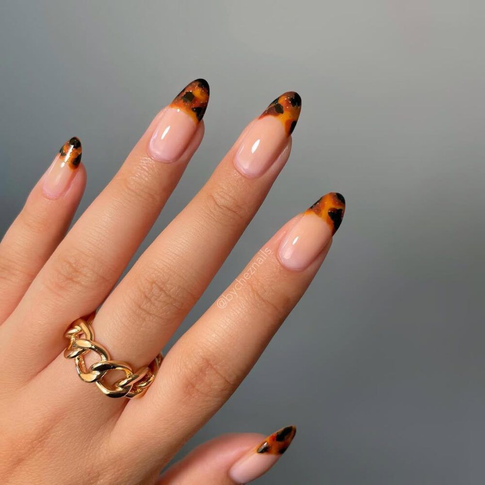 Tortoise French Tips