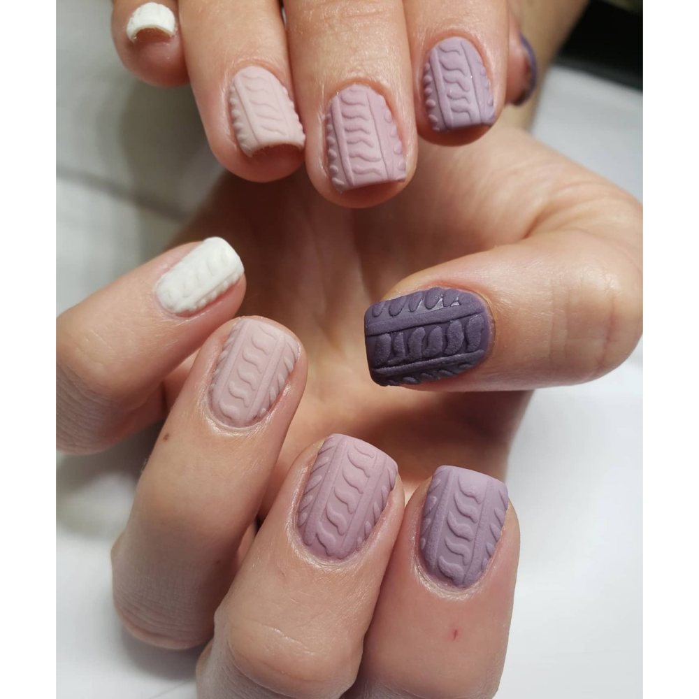 Sweater Nails