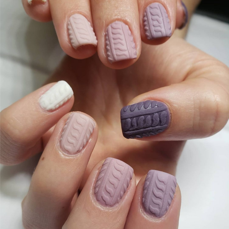 Sweater Nails