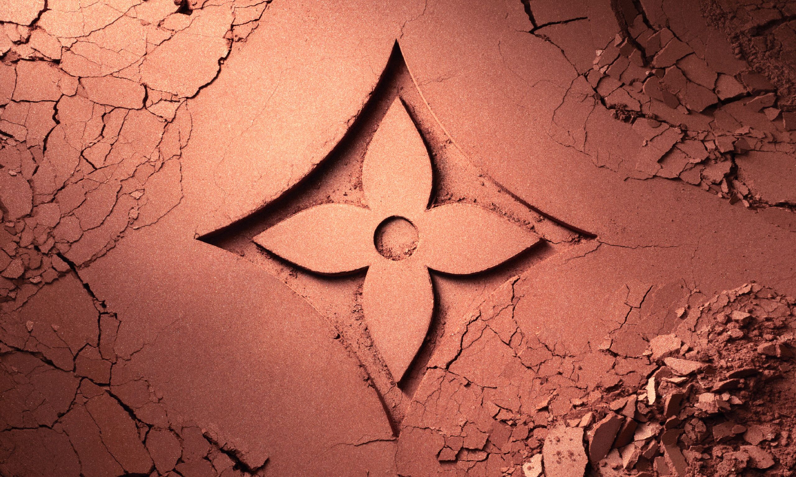 Louis Vuitton makeup, La Beauté Louis Vuitton