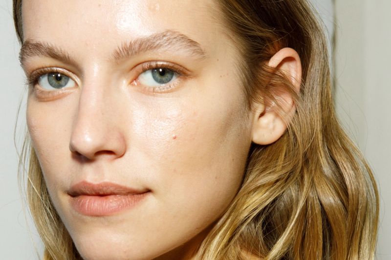 Get a Natural, Crease-Free Look with These 6 Cream Shadows