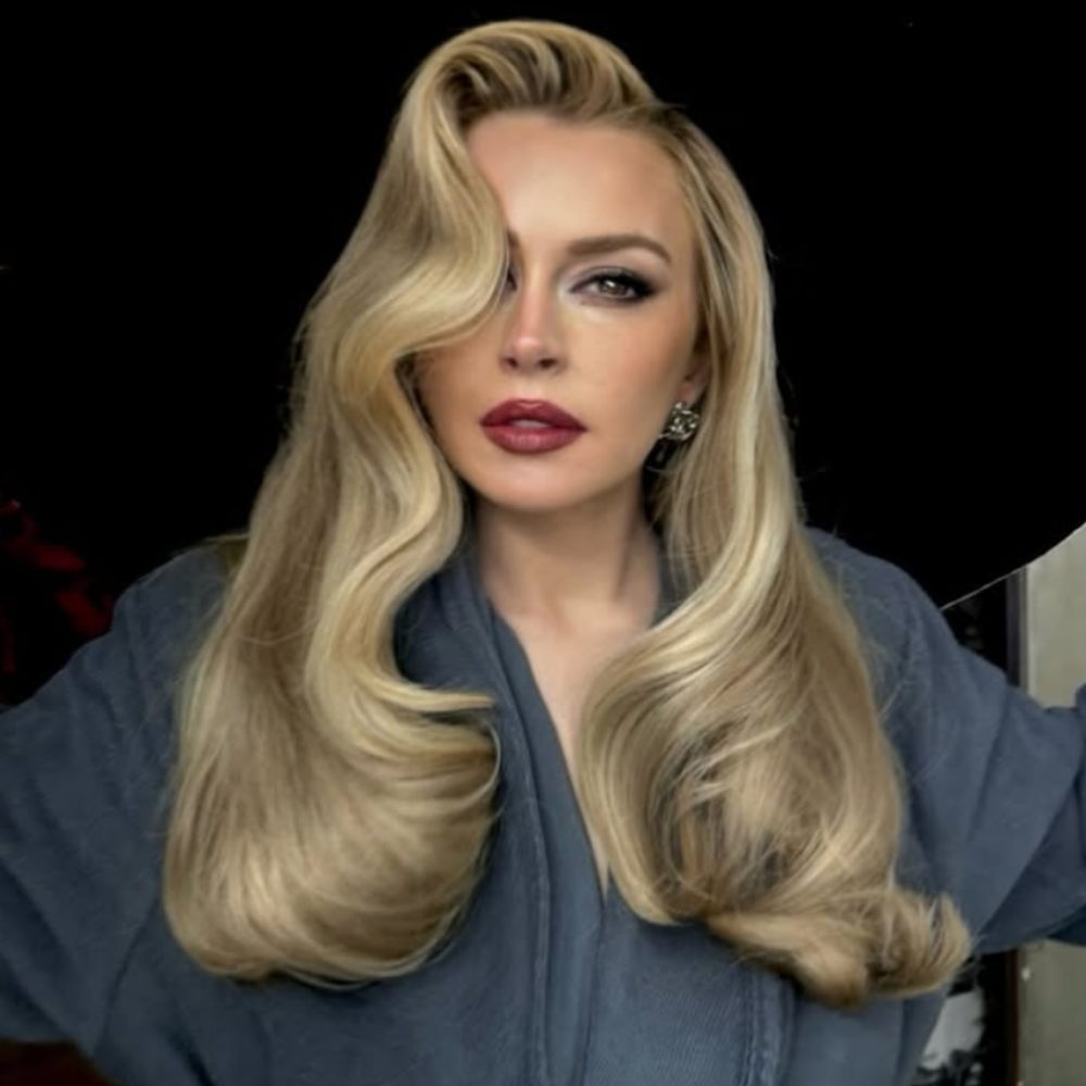 Lindsay Lohan with hair by @dimitrishair, wig @whatwigs