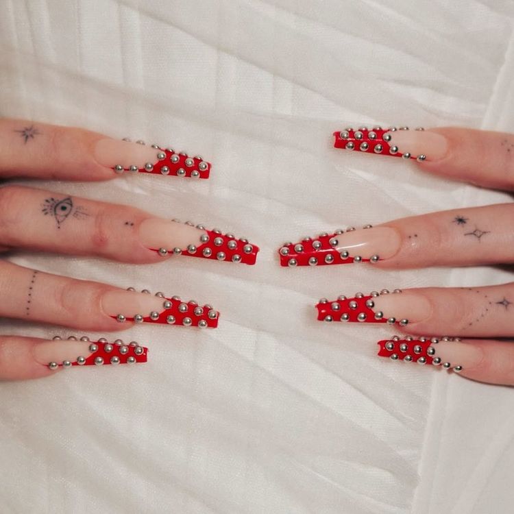 Edgy Studs