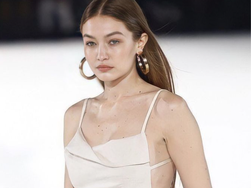 Gigi Hadid on Her Secret Backstage Contouring Trick