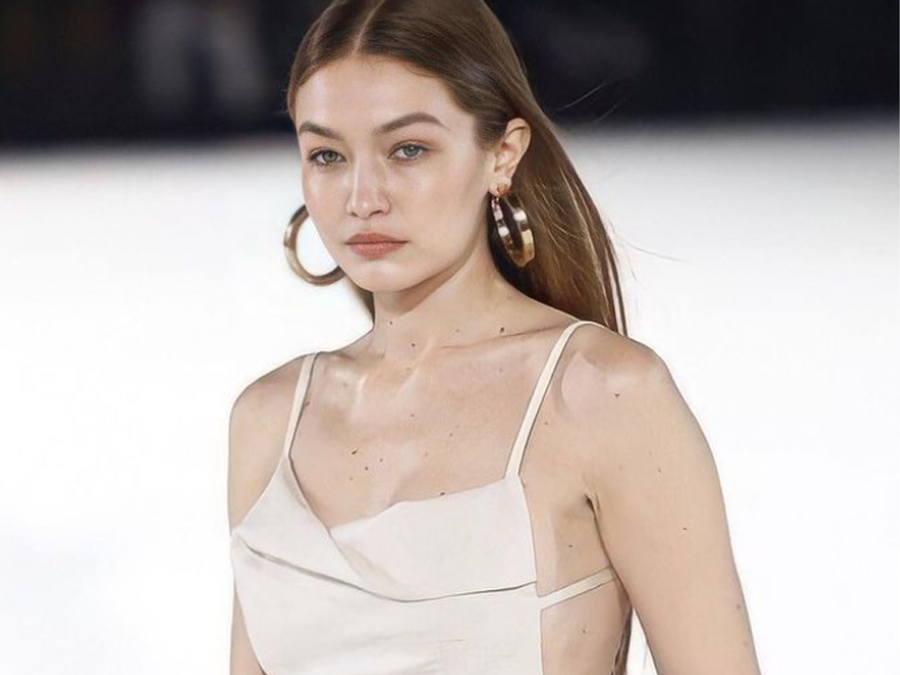 Gigi Hadid on Her Secret Backstage Contouring Trick