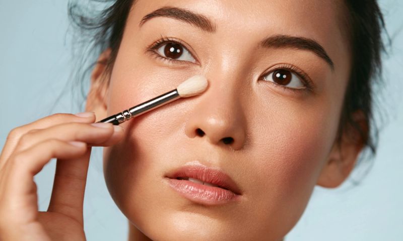 12 Tips to Help Make Your Face Appear More Symmetrical, According to Makeup Artists