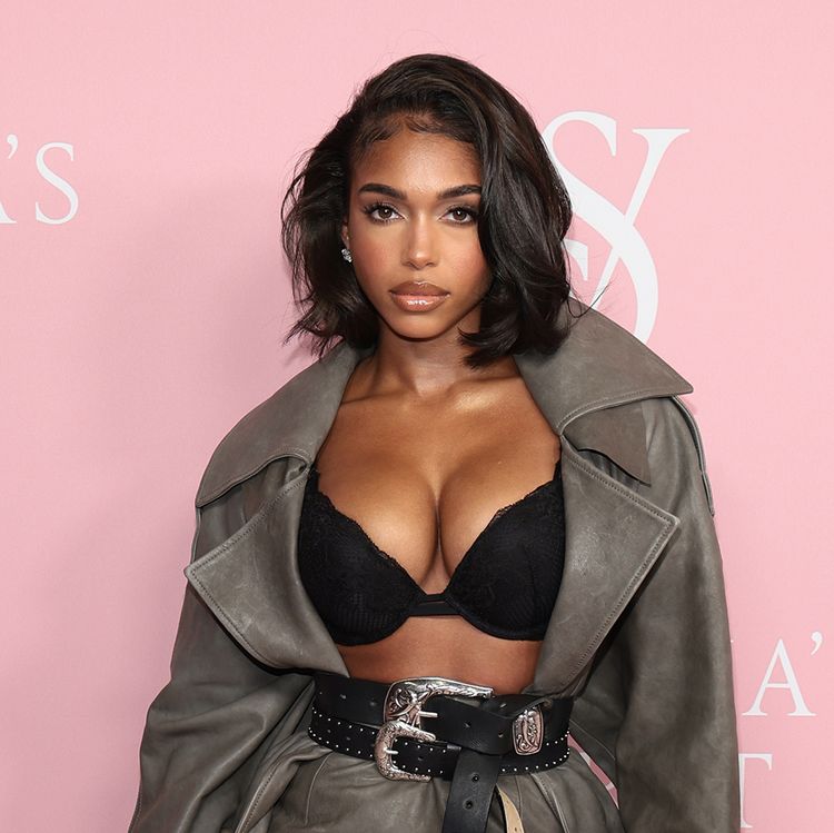 lori harvey layered bob