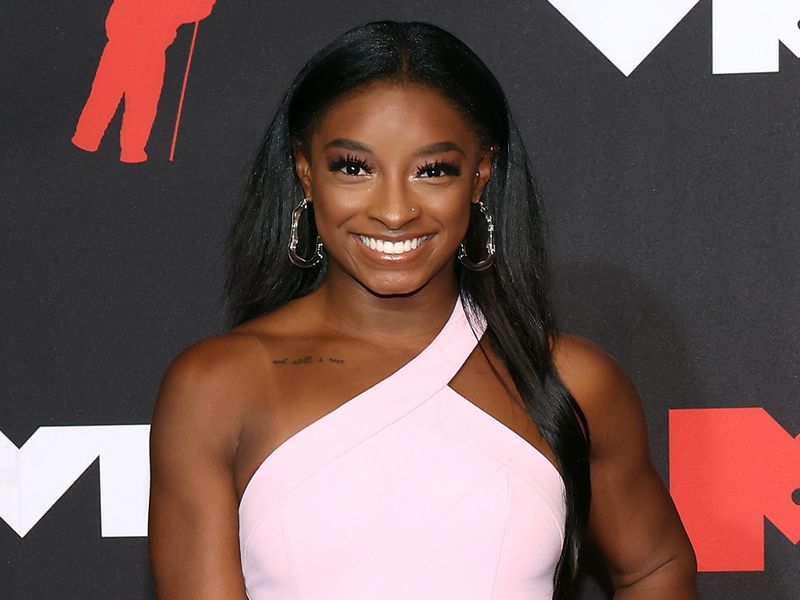 The Brightening Vitamin C Serum Used for Simone Biles’ Glowing Skin on Last Night’s Red Carpet