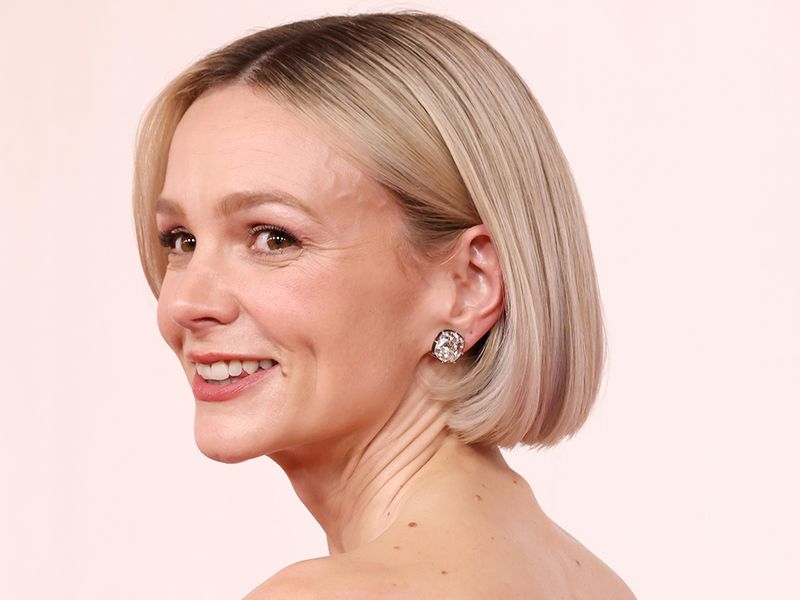 Carey Mulligan attends the 96th Annual Academy Awards on March 10, 2024 in Hollywood, California.