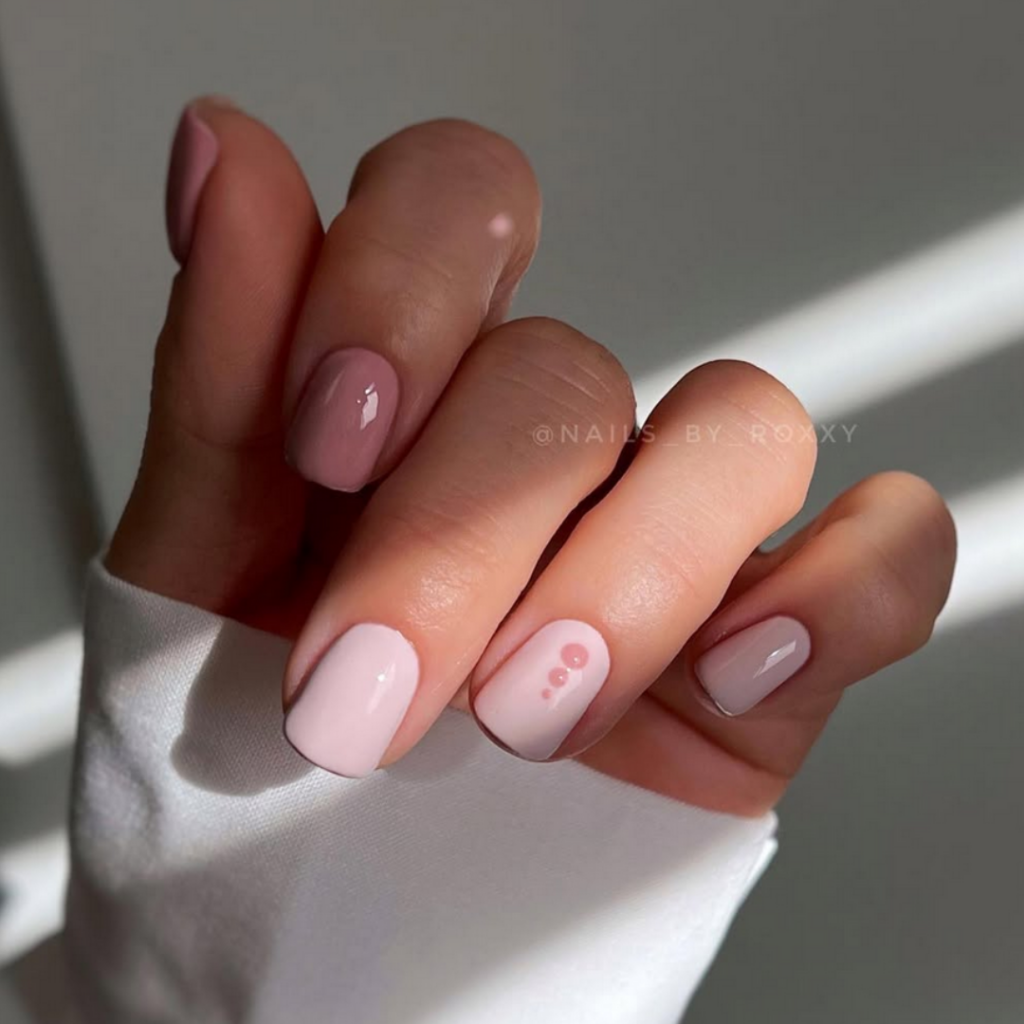 princess nails by @nails_by_roxxy_