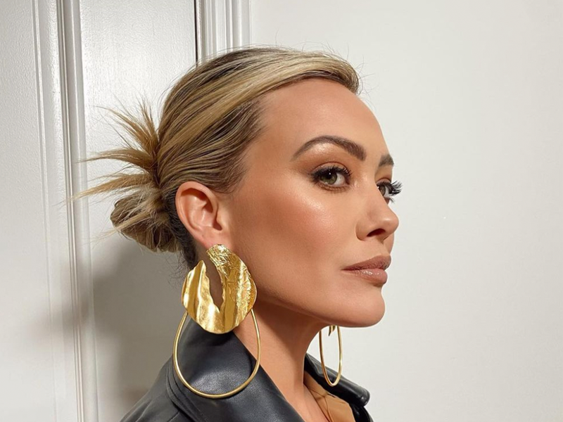 The Face Oil Hilary Duff Thinks Everyone Should Try
