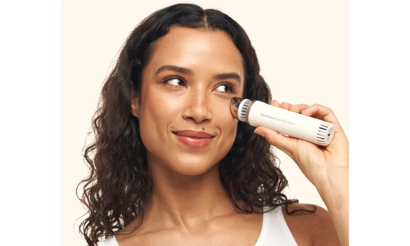 Theraface Depuffing Wand