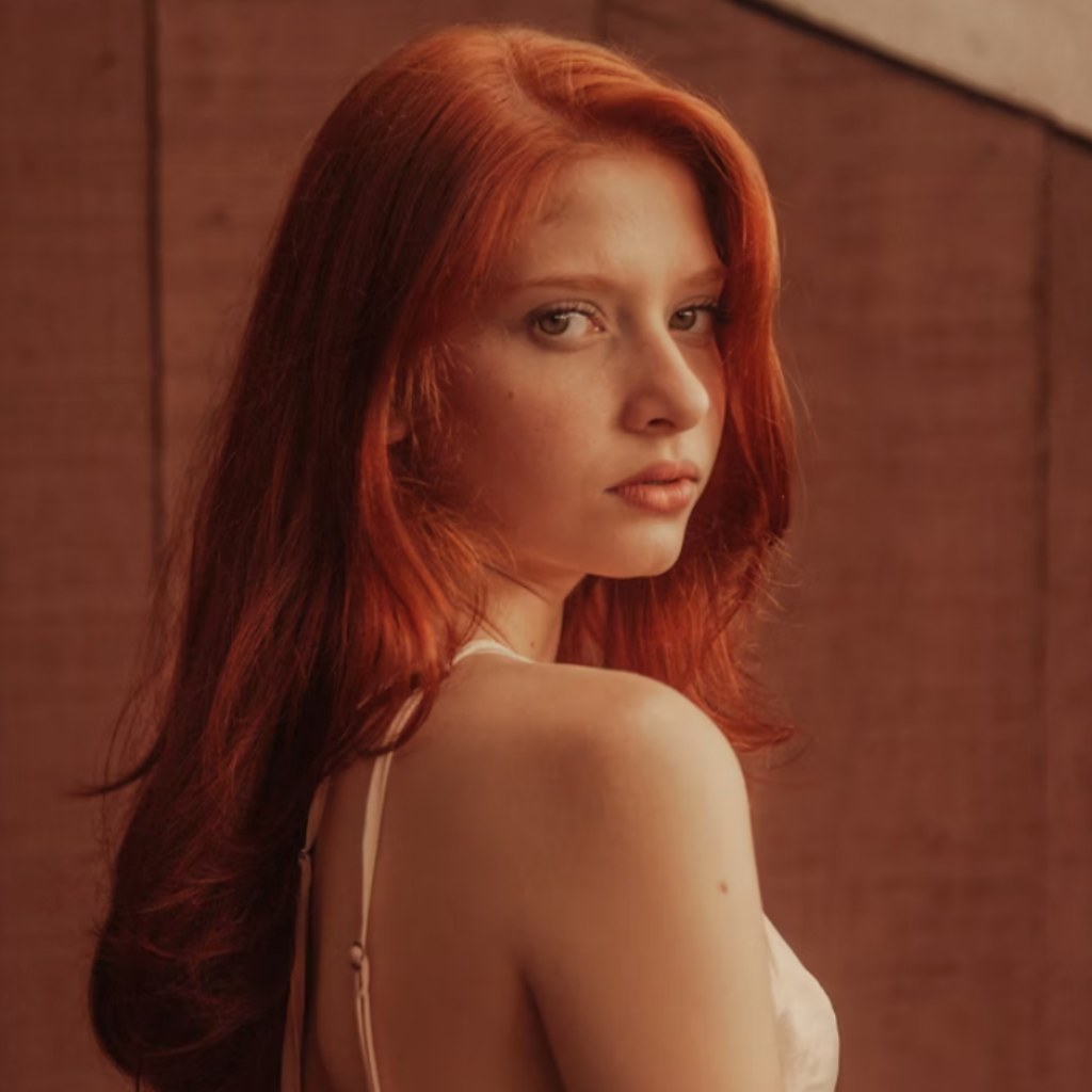 ginger signature hair color Unsplash by Gabriel Silvério
