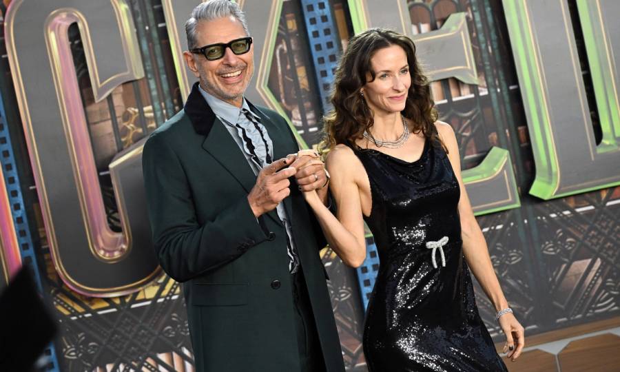 Jeff Goldblum and Emilie Livingston attend the Los Angeles Premiere of Universal Pictures "Wicked" at Dorothy Chandler Pavilion on November 09, 2024 in Los Angeles, California.