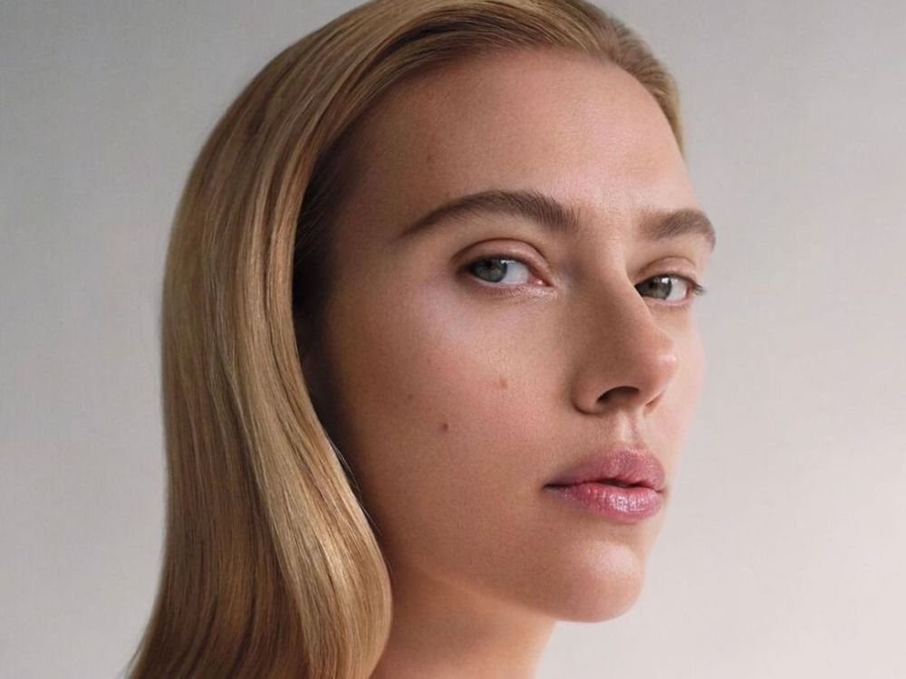The Lip Plumper Scarlett Johansson Wears on Every Red Carpet