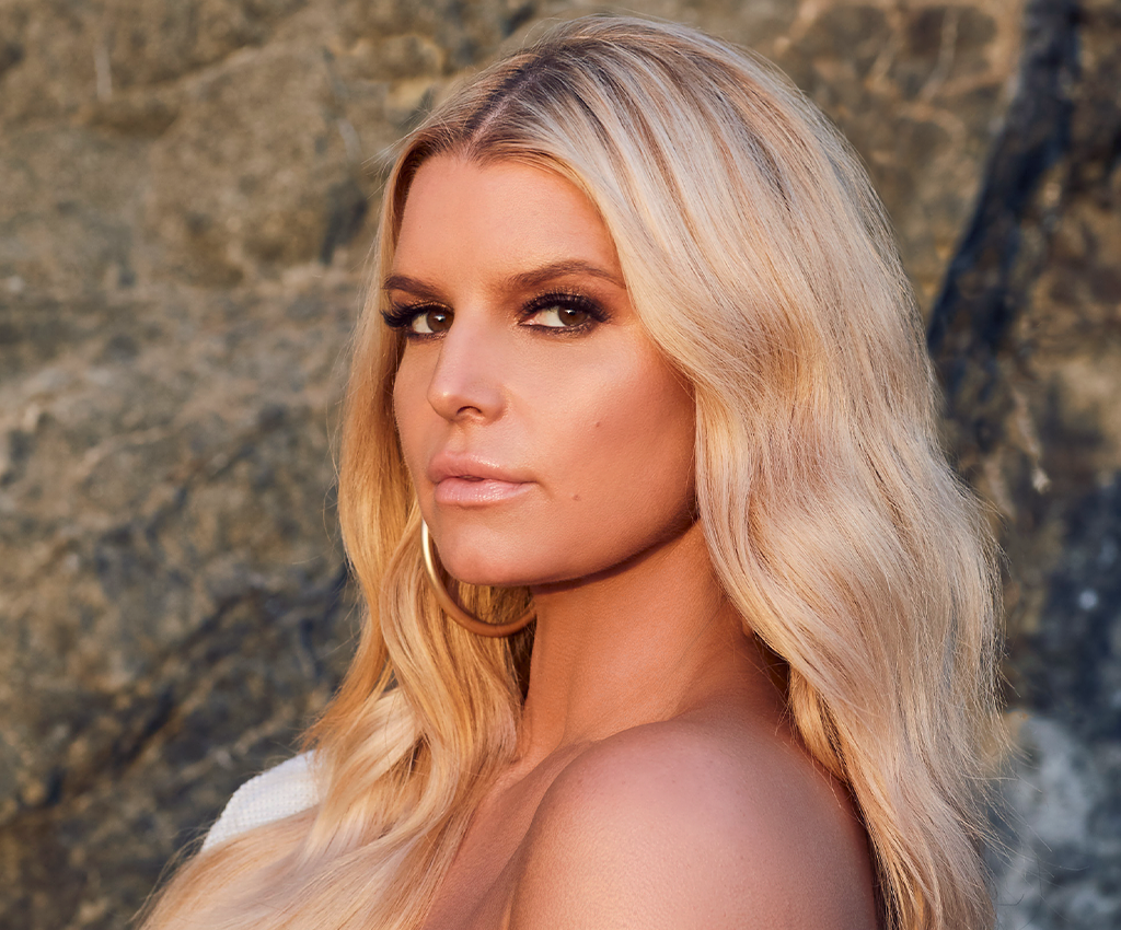 Jessica Simpson Says She’s a Big Believer in Essential Oils: ‘I Find Them So Powerful’