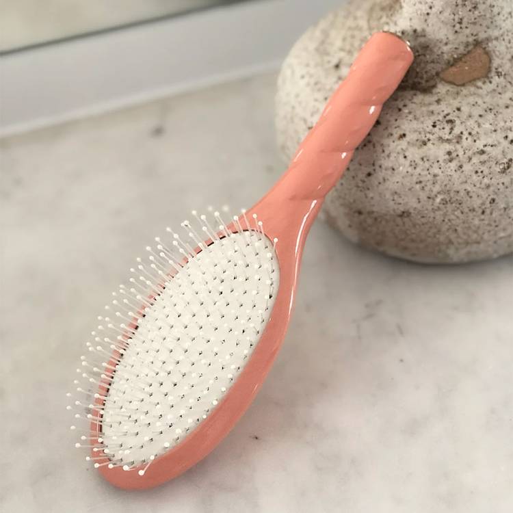 La Bonne brush
