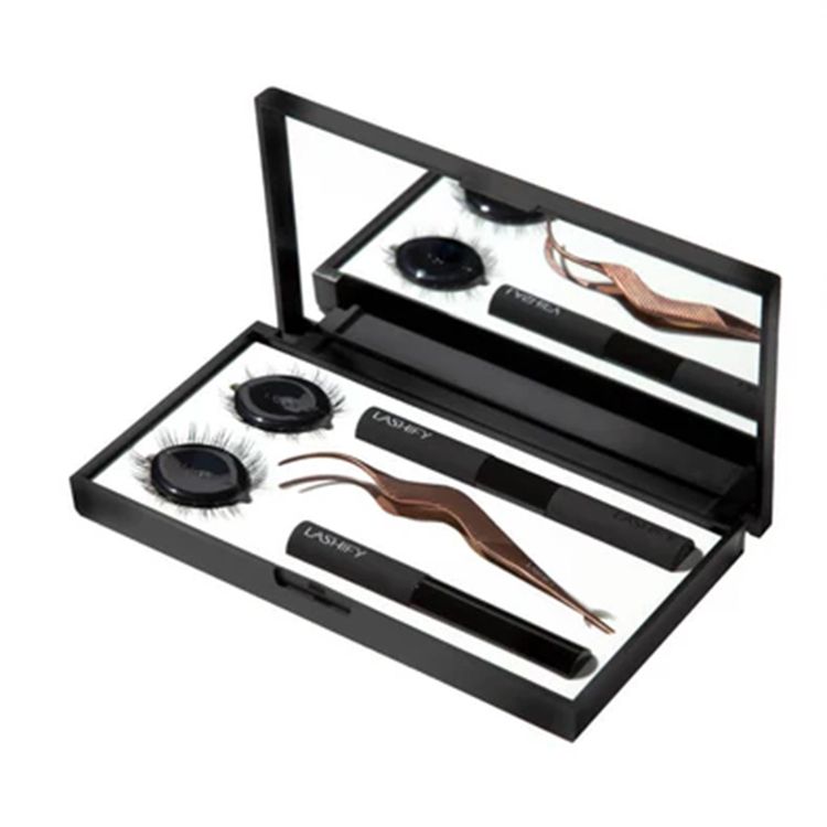 Lashify’s The Control Kit ($125)