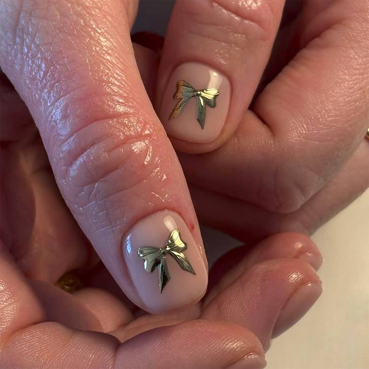 Chrome Bows