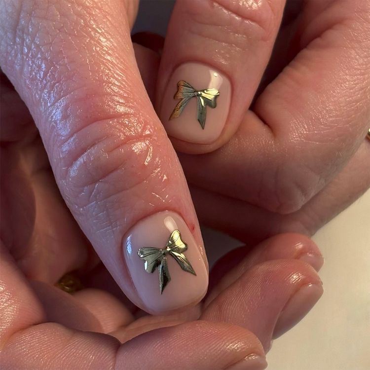 Chrome Bows