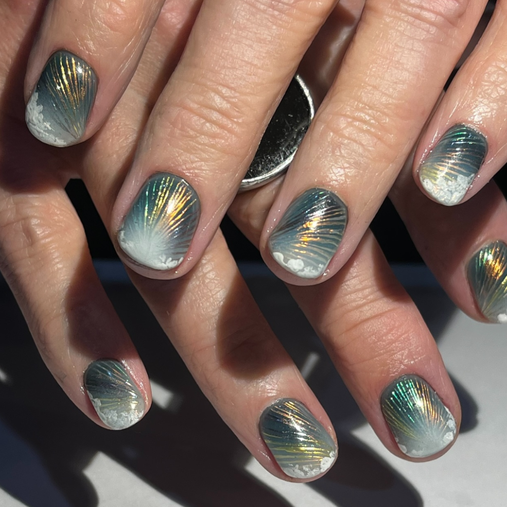 Sunshine Short Nails