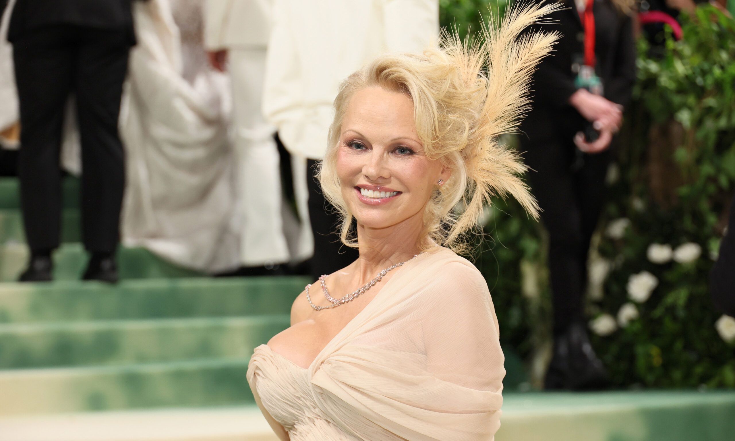 met gala 2024 pamela anderson scaled
