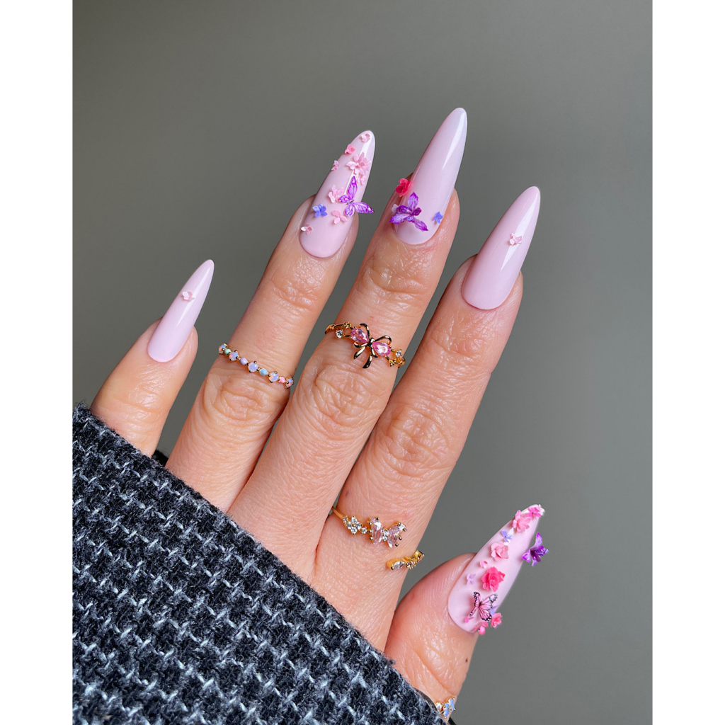 butterfly almondnetto nails