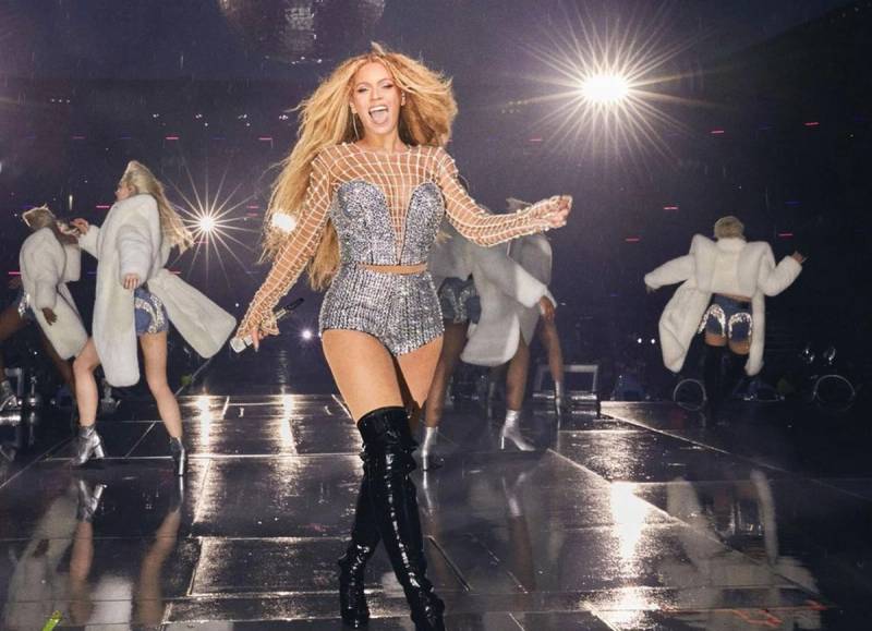 The Drugstore Product Beyoncé Uses Every Night on Tour