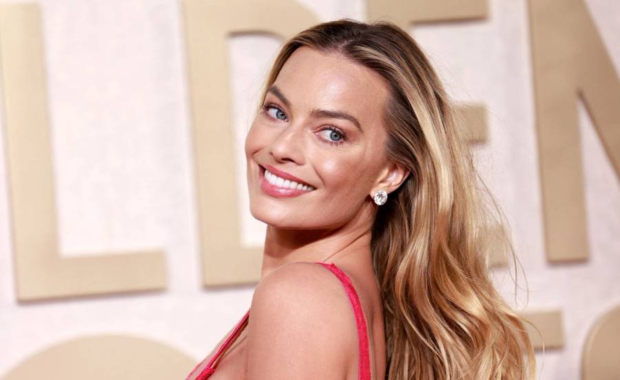 These 5 Celebs All Wore the Same Lipstick at the Golden Globes