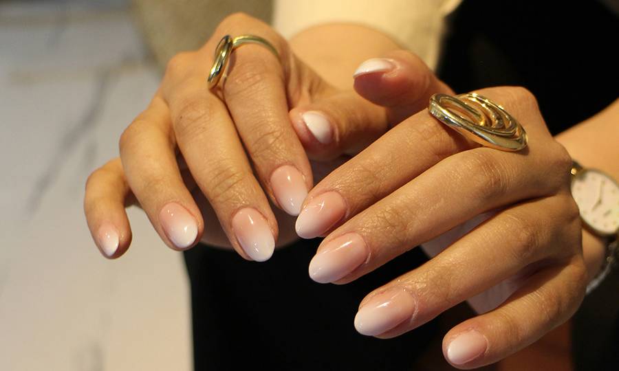 white ombre nails