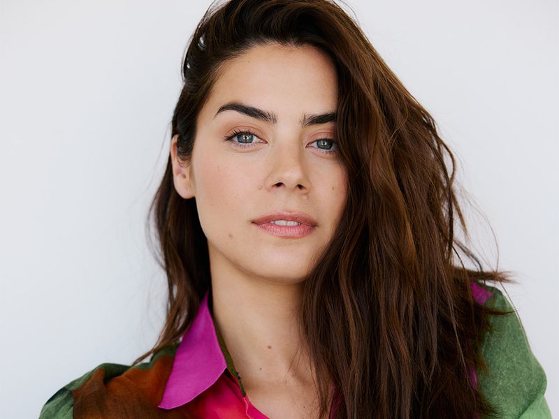 Lorenza Izzo Just Dropped Her Very Curated Skin-Care Routine and the Lineup Is One to Love