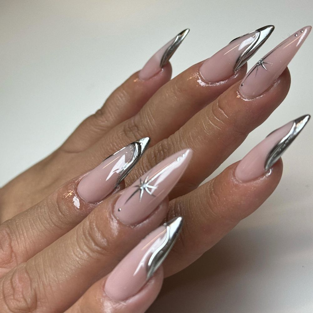 Chrome French Manicure