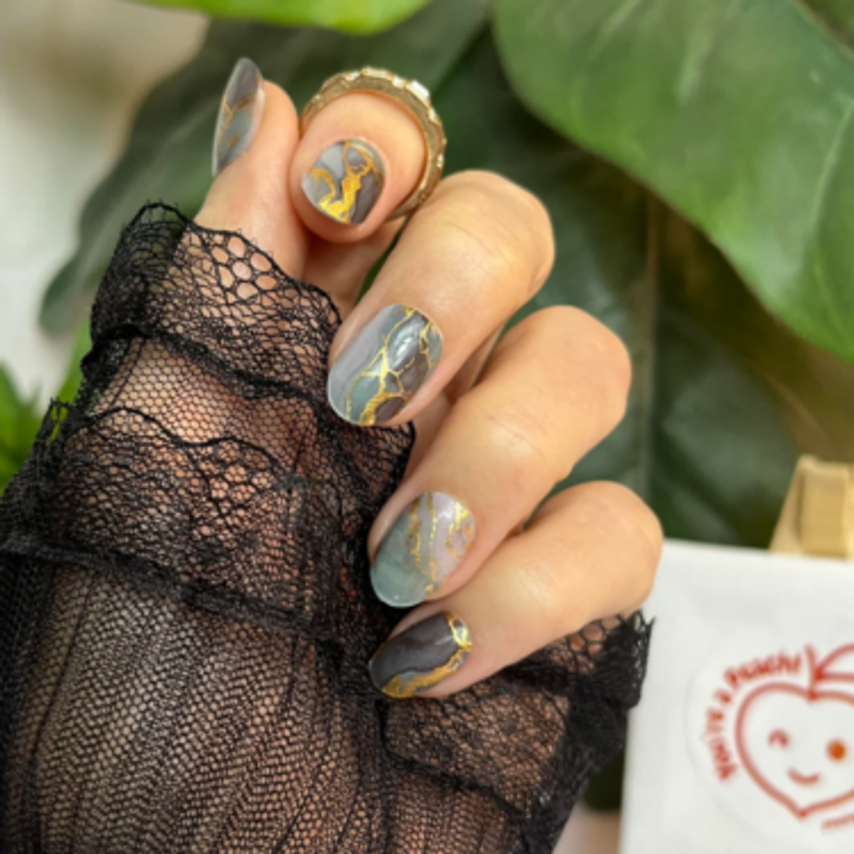 Peachy Peach Nails