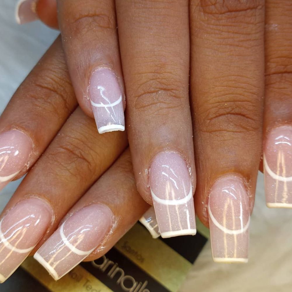 Sparkly invisible French manicure