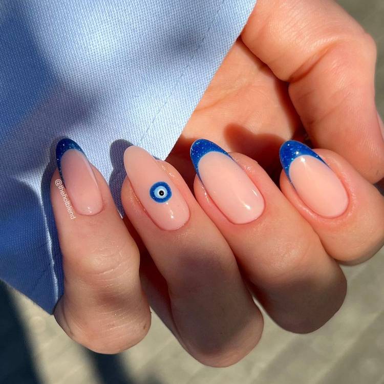Evil Eye French