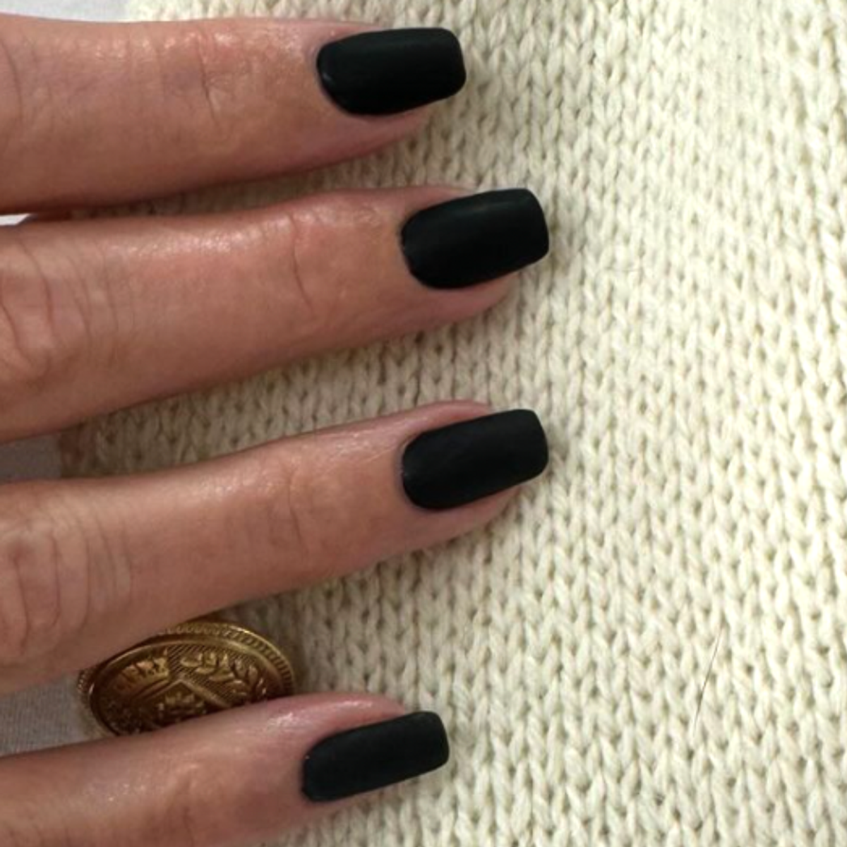 black nails