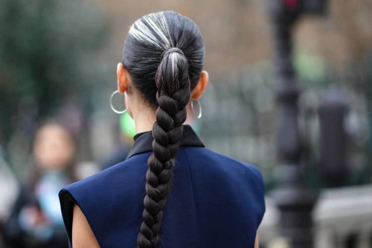 Braided ponytail