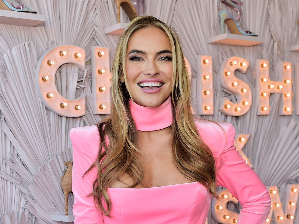 This Under-the-Radar Powder Is the Secret to Chrishell Stause’s Voluminous Hair