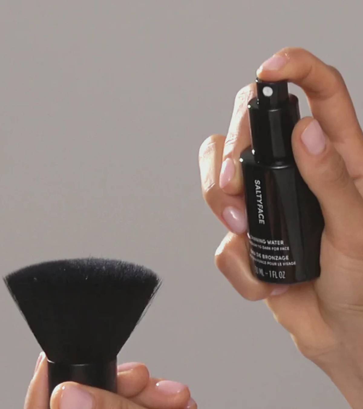 saltyface tanning water and brush no. 1