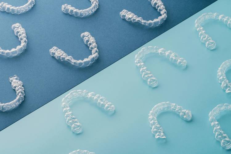 Read This Before Trying to Straighten Your Teeth At Home