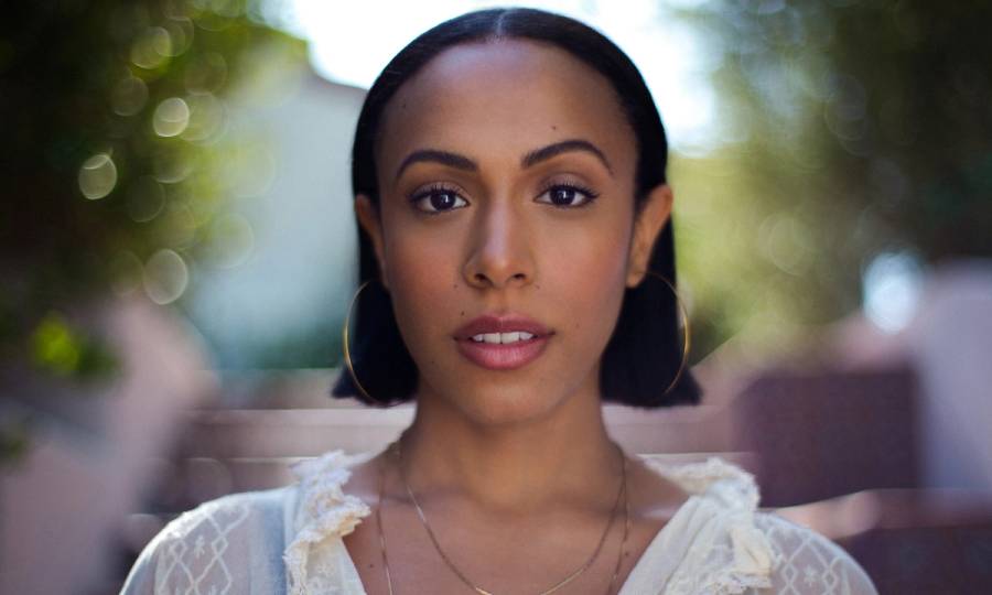 Nicolette Robinson