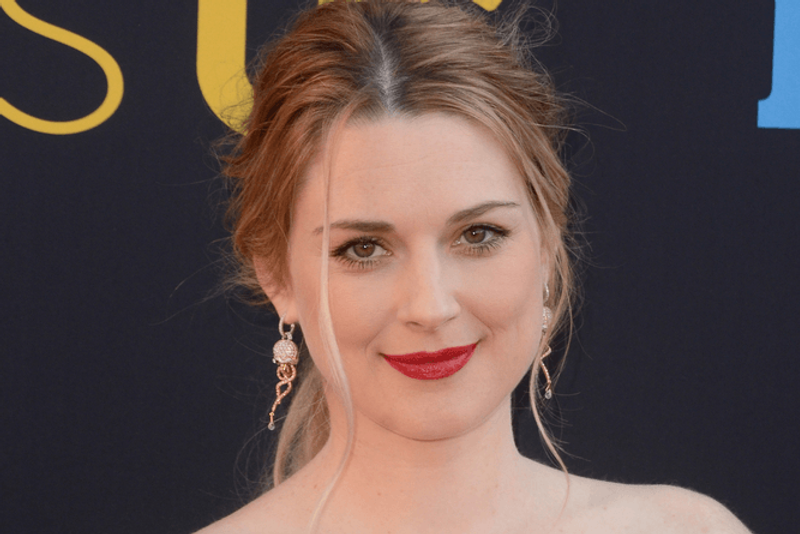 AlexandraBreckenridge 1