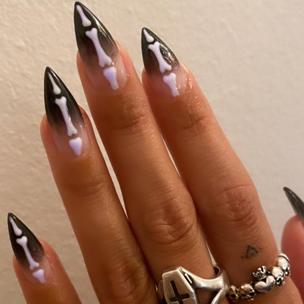 Spooky Scary Skeletons