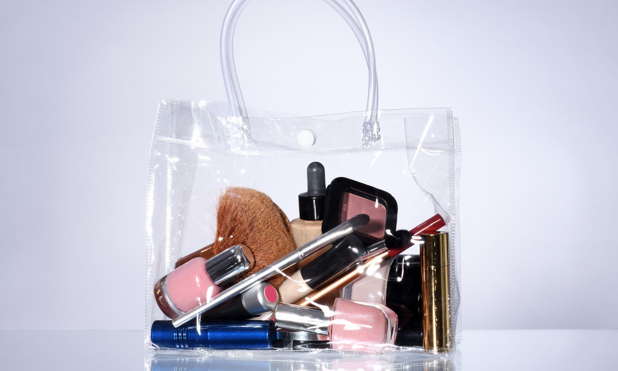 makeup bag cleaning