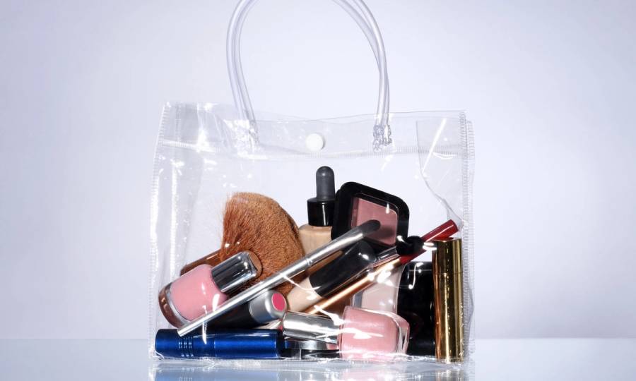 makeup bag cleaning