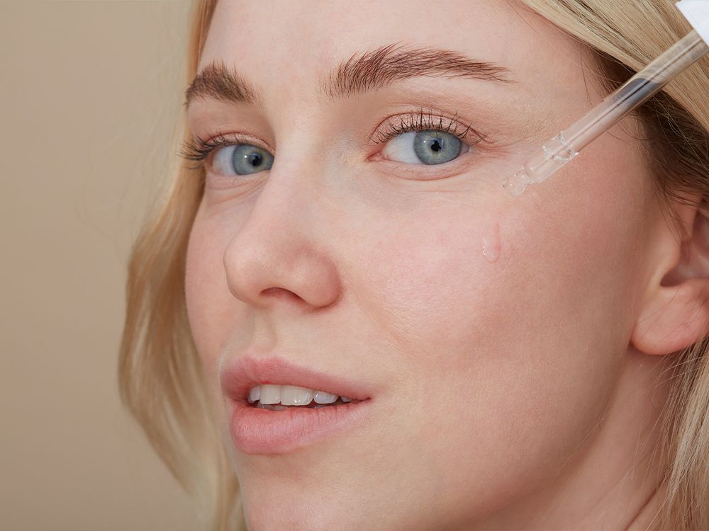 It can brighten dark spots